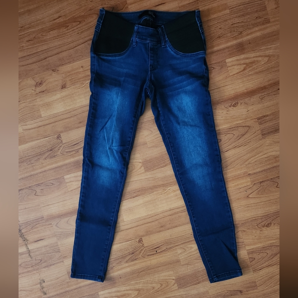 1822 Maternity Jeans
